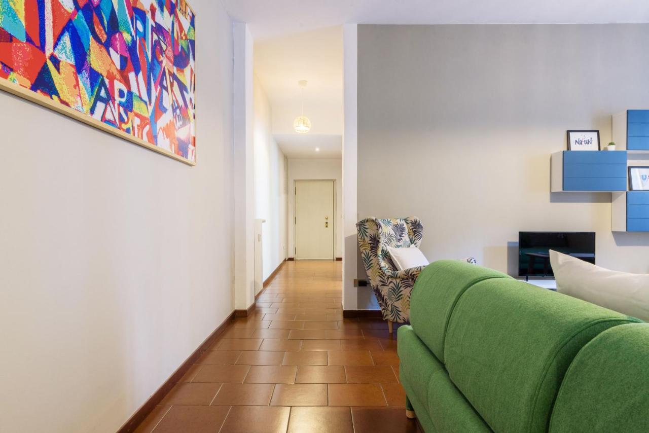 Moscova Flexyrent Apartment Милано Екстериор снимка